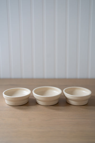 Handmade ceramic cream pot brush dish